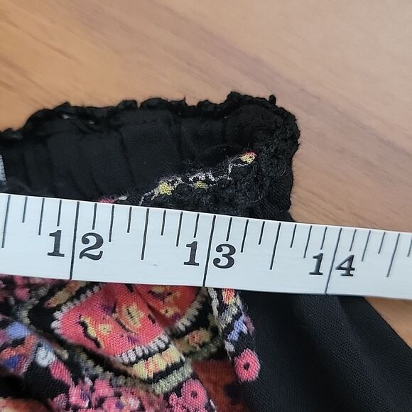 Love Tease a-line skirt Size K - Picture 10 of 11